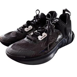 Nike Giannis Immortality 2 Basketball Shoes Men’s 9.5/Women’s 11 (Black/Black)